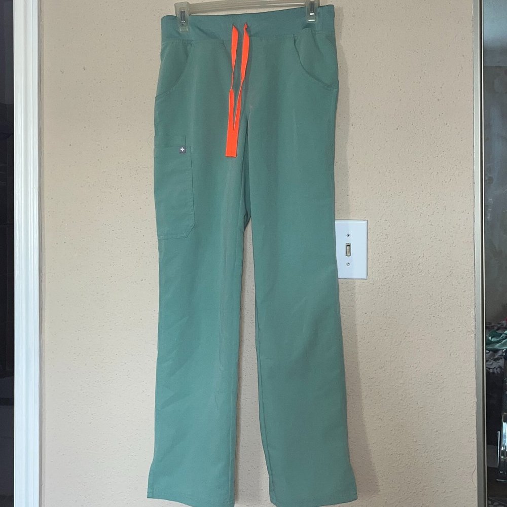 COPY - FIGS Jade Kade Cargo Pants XS